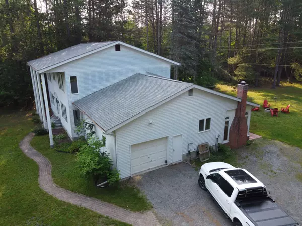 Bracebridge, ON P1L 1X2,428 Beaumont DR