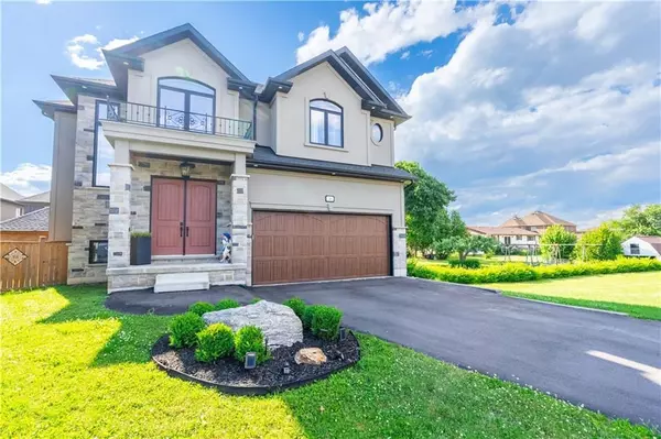 36 Kingspoint CIR, Hamilton, ON L8E 6C5