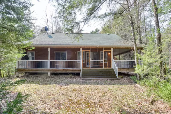 25 Head River LN, Kawartha Lakes, ON L0K 1W0