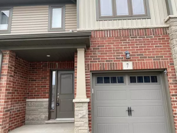 Brantford, ON N3T 0R6,77 Diana AVE #7