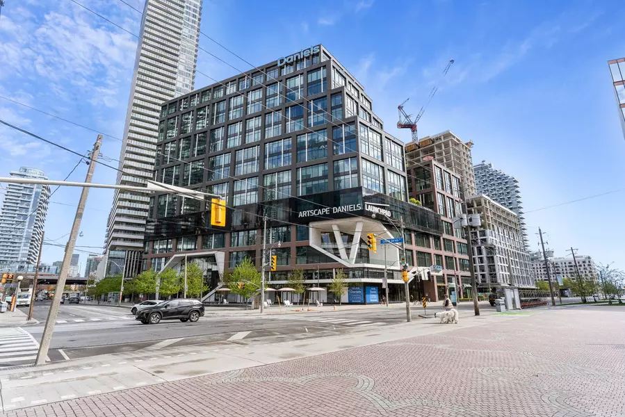 130 Queens Quay N/A E #1000, Toronto C08, ON M5A 0P6