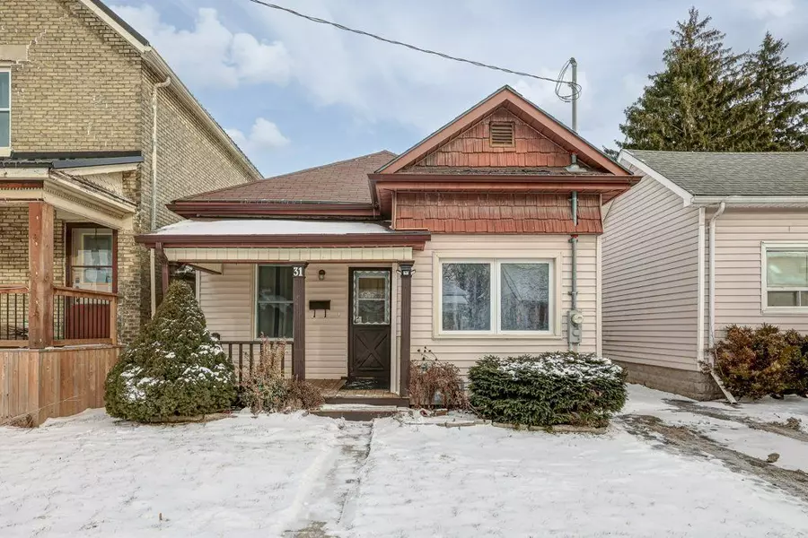 31 Malakoff ST, St. Thomas, ON N5P 1L8