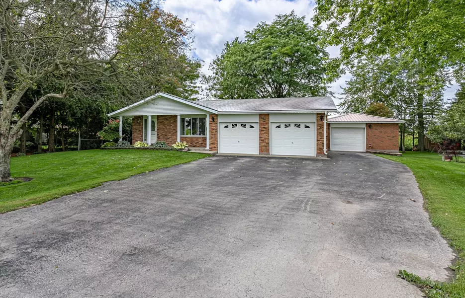 8945 Hacienda RD, Aylmer, ON N5H 2R1