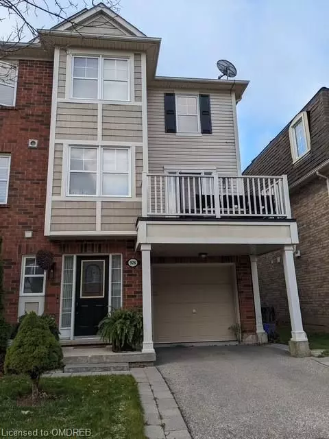 Milton, ON L9T 0M2,926 DEVERELL PL