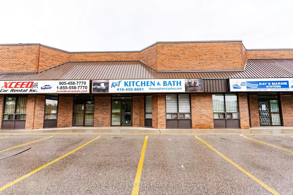 Brampton, ON L6T 5C8,8550 TORBRAM DR #12