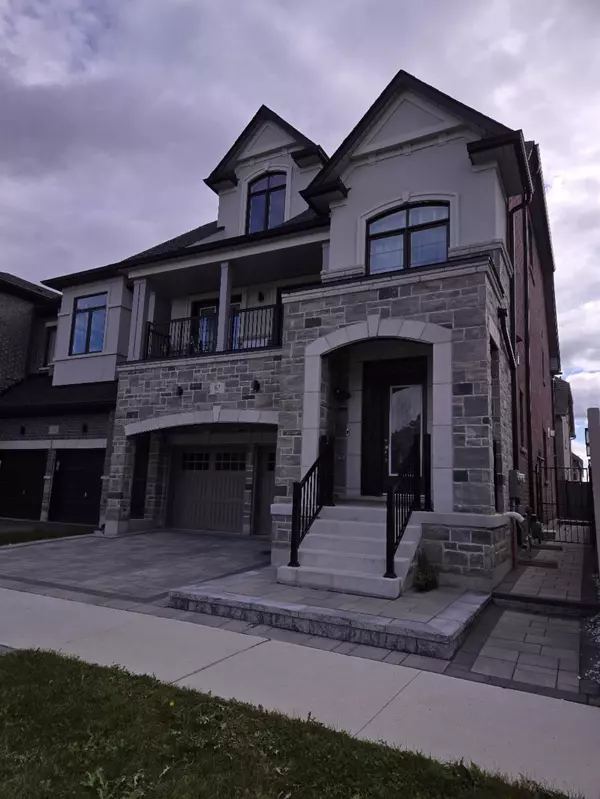 Markham, ON L6E 2H8,61 Greenspire AVE