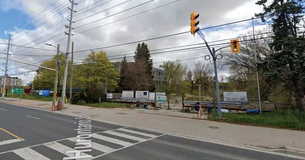 Mississauga, ON L5G 3H7,1575 Hurontario ST