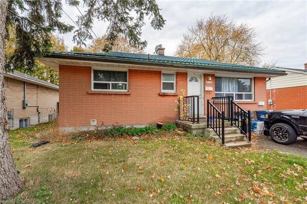 112 VICTORIA RD N #UPPER, Guelph, ON N1E 5H3