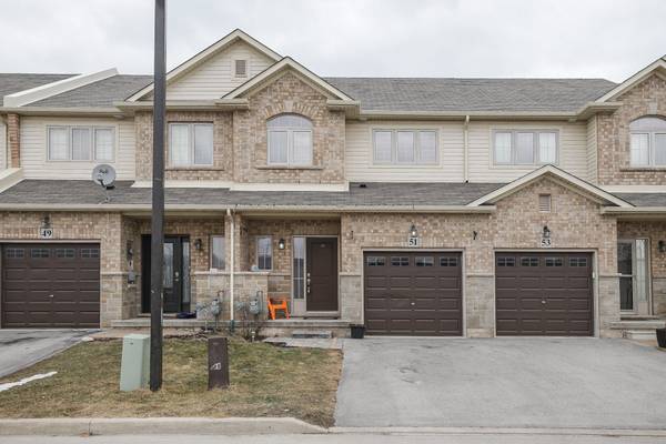 51 Redcedar CRES, Hamilton, ON L8E 0G3