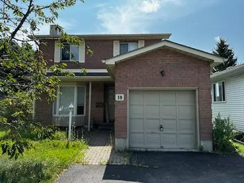 Belleville, ON K8P 5E9,19 Bogart CRES