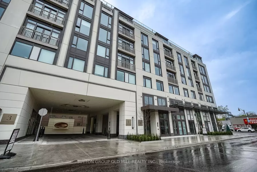 1 Strathgowan AVE #412, Toronto C04, ON M4N 0B3