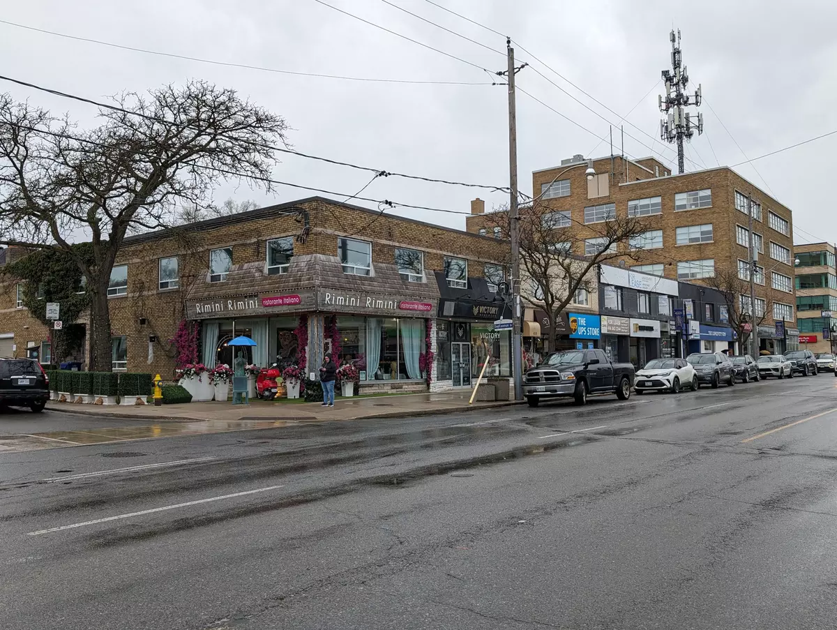 Toronto C03, ON M5N 1A7,453 Eglinton AVE W #203