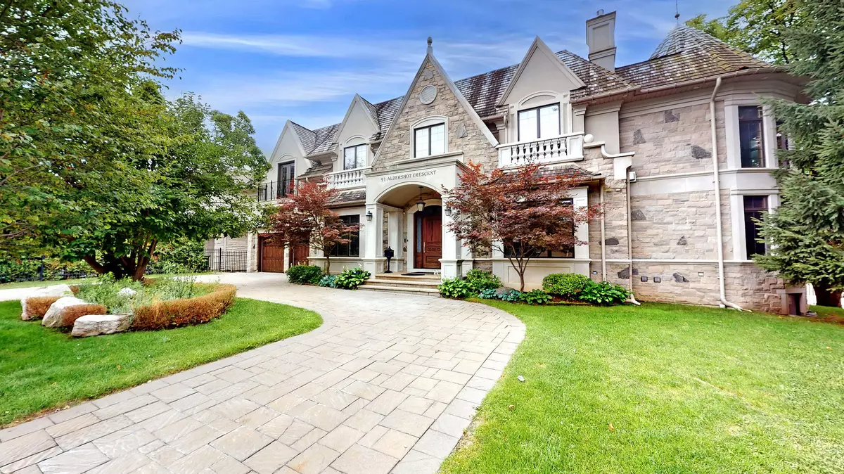 Toronto C12, ON M2P 1M2,91 Aldershot CRES