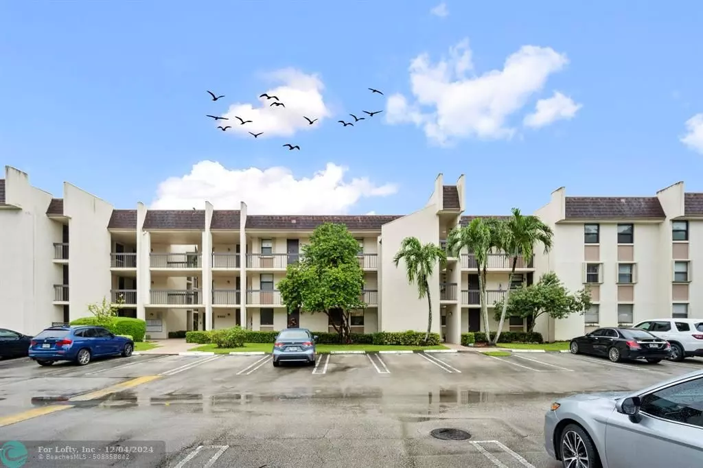 Coral Springs, FL 33065,8441 Forest Hills Dr  #106