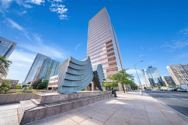 5700 Yonge Street Suite - A RD #200, Toronto C07, ON L5N 1W1