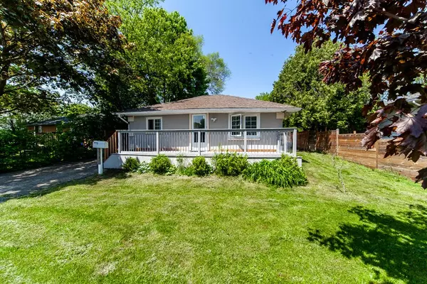 278 Pasadena DR #B, Georgina, ON L4P 2Y9