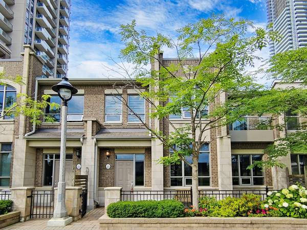 388 Prince Of Wales DR #105, Mississauga, ON L5B 0A1