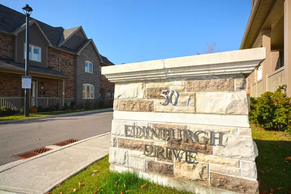 50 Edinburgh DR #70, Brampton, ON L6Y 1N9