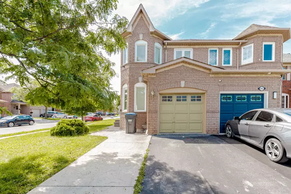 111 Mount Ranier CRES, Brampton, ON L6R 2L1