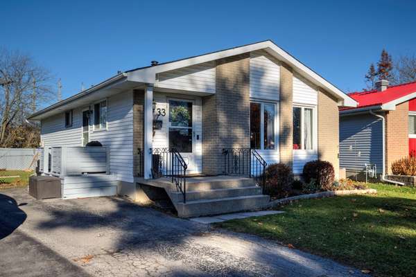 33 Derby Gate CRES, Kingston, ON K7K 5Y9