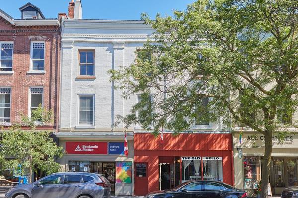 32-34 King ST W, Cobourg, ON K9A 2L9