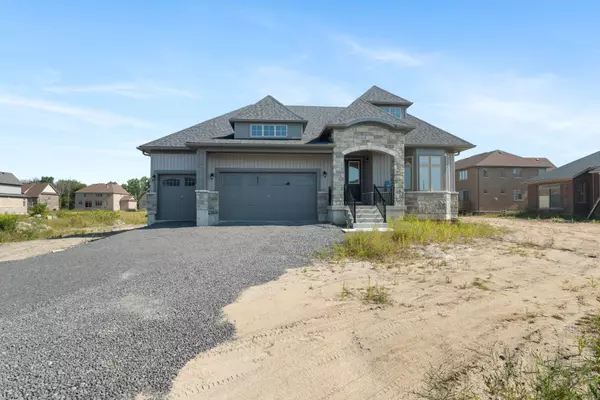 11 Blue Heron DR, Quinte West, ON K0K 1L0