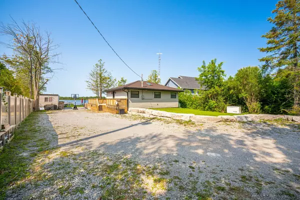 Kawartha Lakes, ON K0M 2B0,28 Eldonia RD