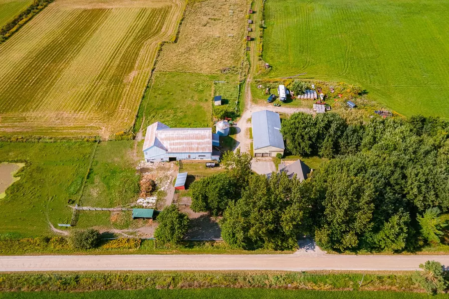 343101 15 Side Road, Amaranth, ON L9W 0Z5