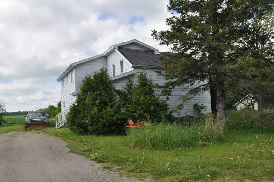 219 Hill RD, Central Manitoulin, ON P0P 1S0