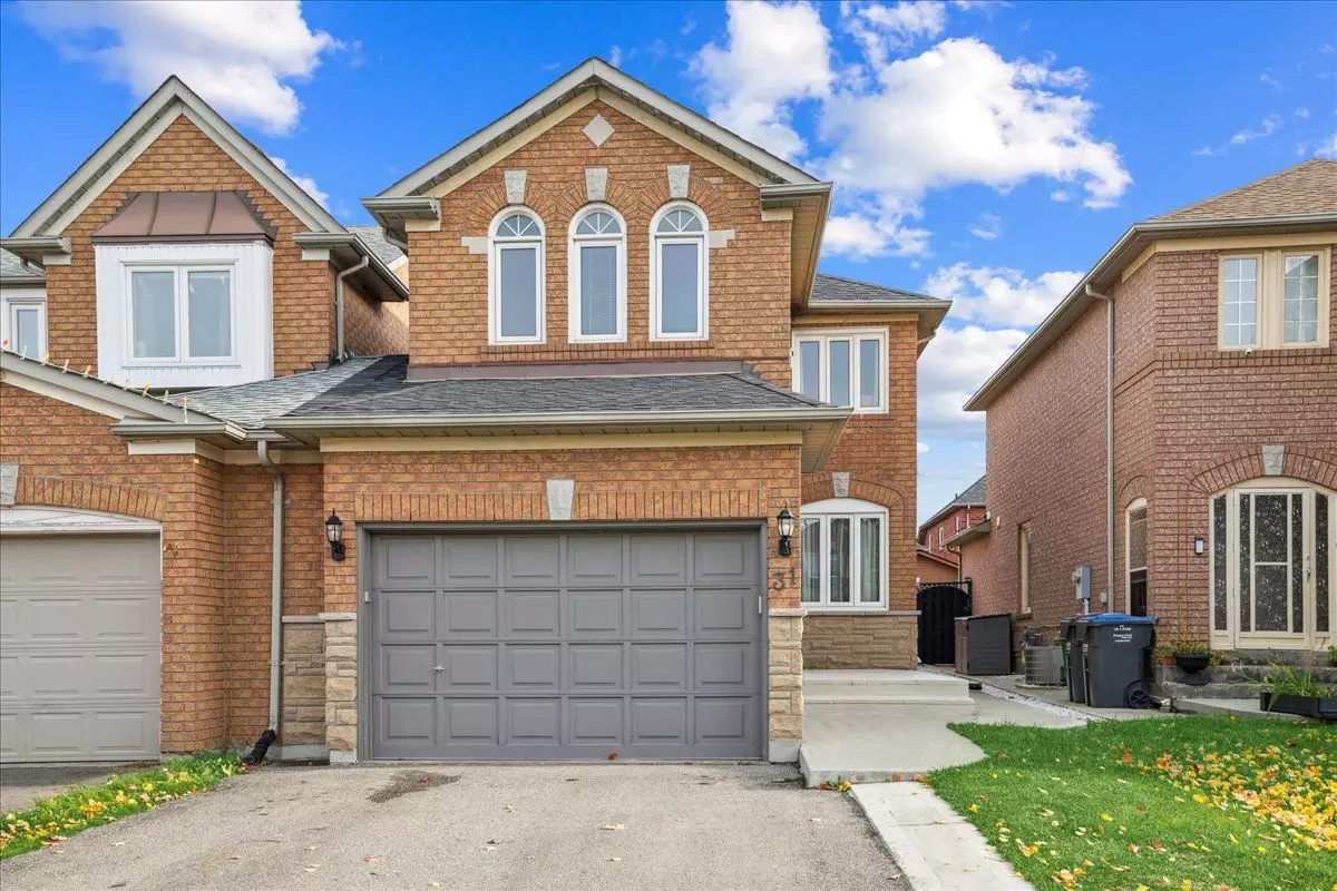 Brampton, ON L6R 1R2,31 Fiddleneck CRES