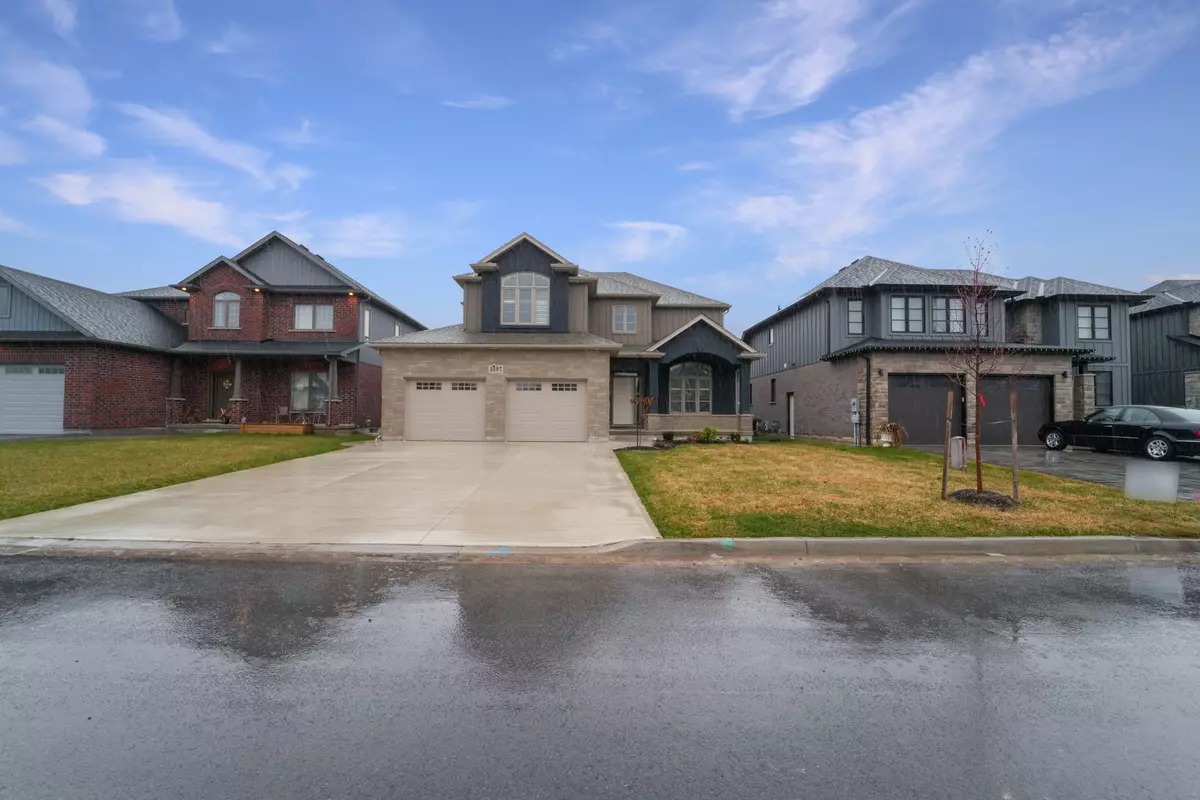 Fort Erie, ON L0S 1S0,3597 Canfield CRES