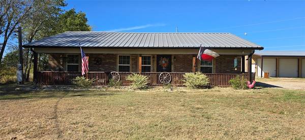 1753 Rs County Road 1605, Lone Oak, TX 75453