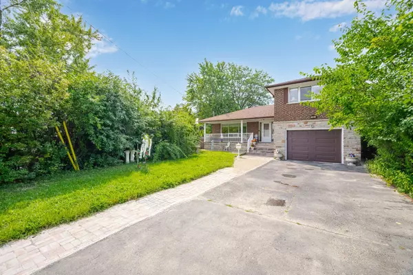 Toronto C15, ON M2J 3K3,14 Axsmith CRES