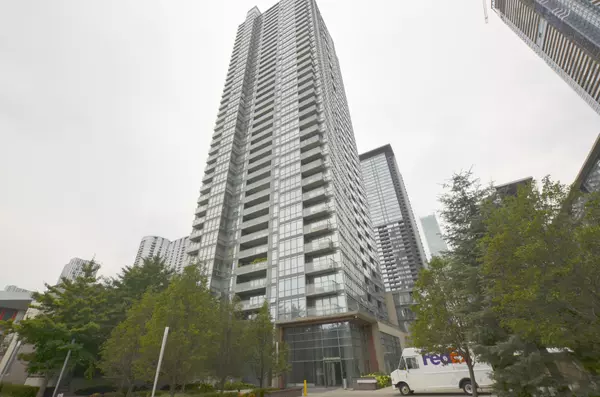 15 Fort York BLVD #906, Toronto C01, ON M5V 3Y4