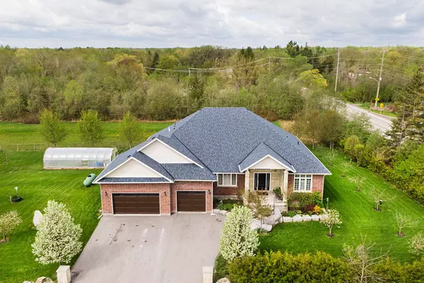 East Gwillimbury, ON L0E 1R0,4 Blake ST