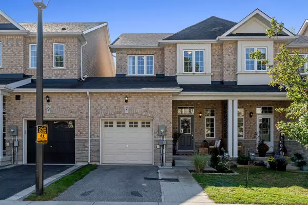 7 Blasi CT, Wasaga Beach, ON L9Z 0H3