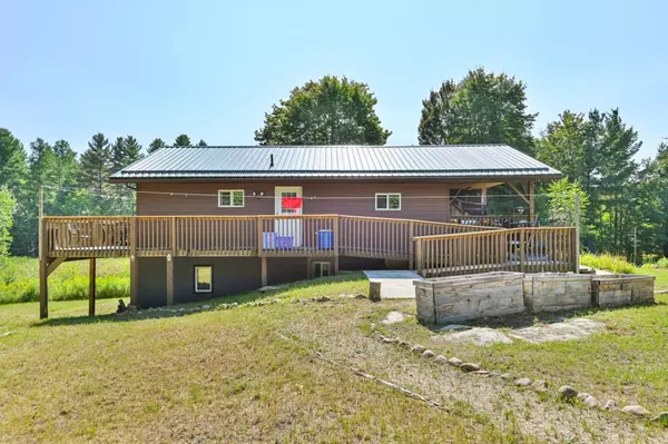 Addington Highlands, ON K0H 1Z0,11447 Highway 41 N/A