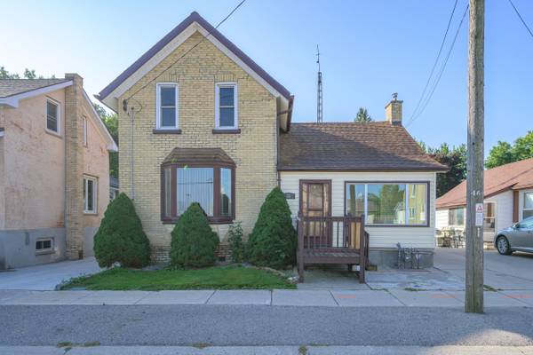 35 Victoria AVE E, South Huron, ON N0M 1M0