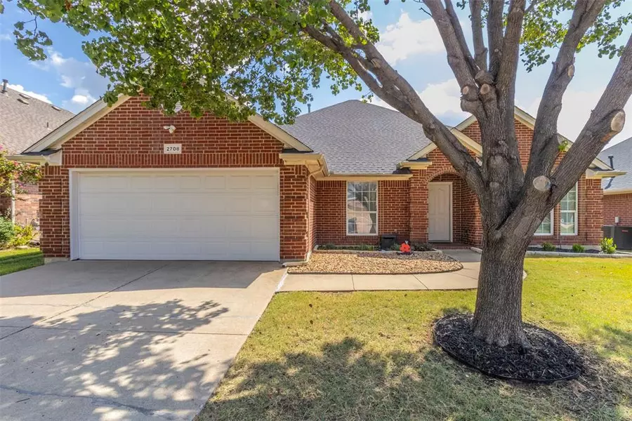 2708 Gray Rock Drive, Fort Worth, TX 76131