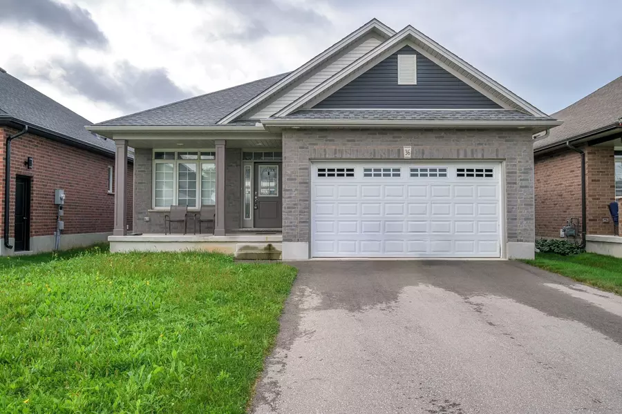 36 Freeman LN, St. Thomas, ON N5P 4R2