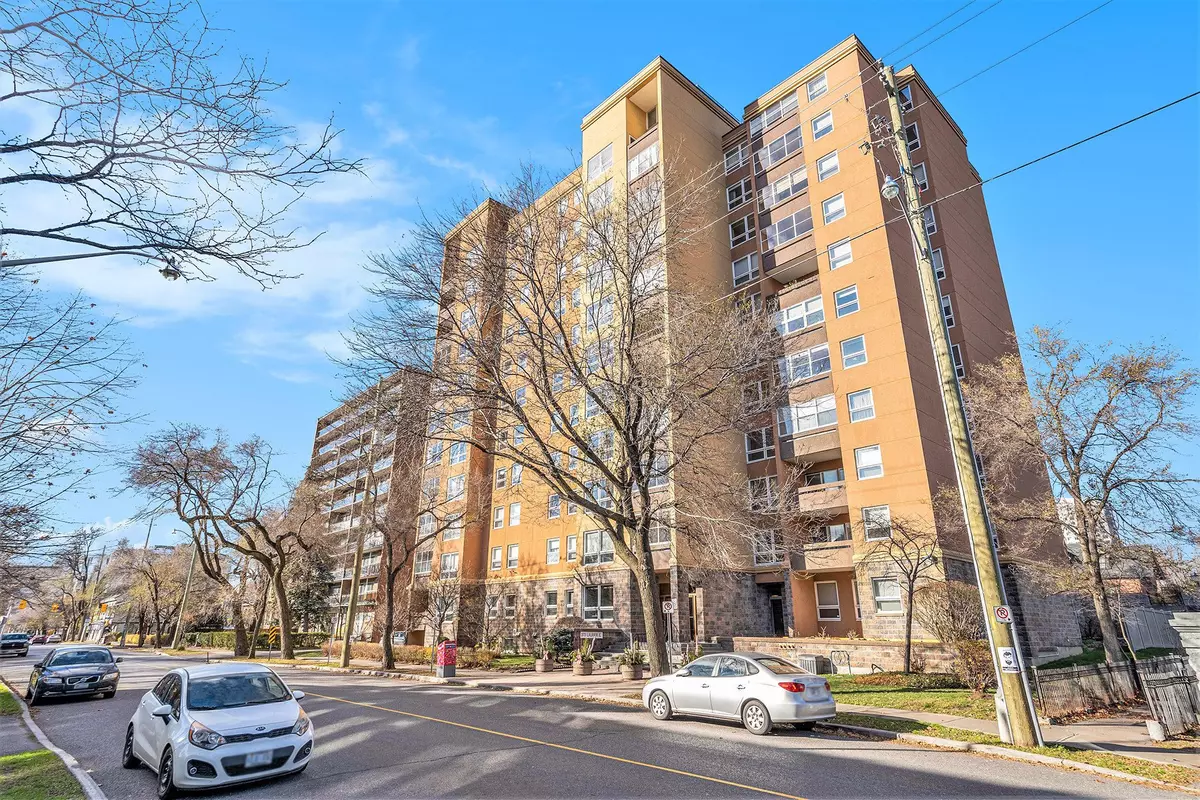 Lower Town - Sandy Hill, ON K1N 8X6,373 Laurier AVE E #404