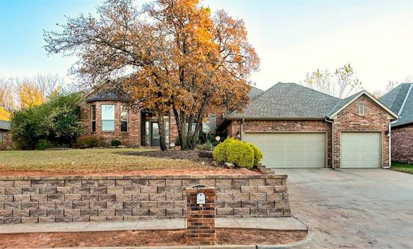 2618 Ashe Creek Drive, Edmond, OK 73034