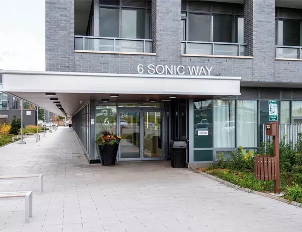 6 Sonic WAY #2906, Toronto C11, ON M3C 0P1