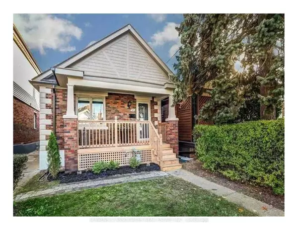 13 Sutherland AVE #Lower, Toronto E03, ON M4C 1R8