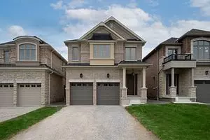 44 St Augustine DR, Whitby, ON L1M 0L7