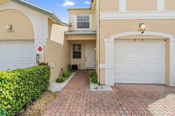 Coral Springs, FL 33076,11744 NW 47th Dr