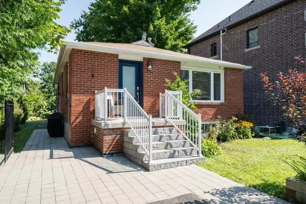 45 Elmvale BLVD, Whitchurch-stouffville, ON L4A 7Y3