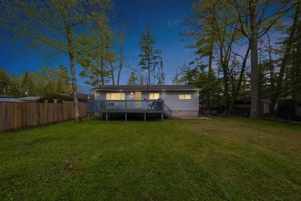 50 Linda LN, Wasaga Beach, ON L9Z 2C7