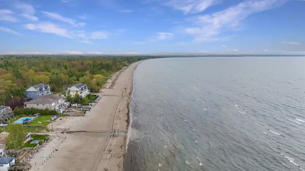 Wasaga Beach, ON L9Z 2C7,50 Linda LN