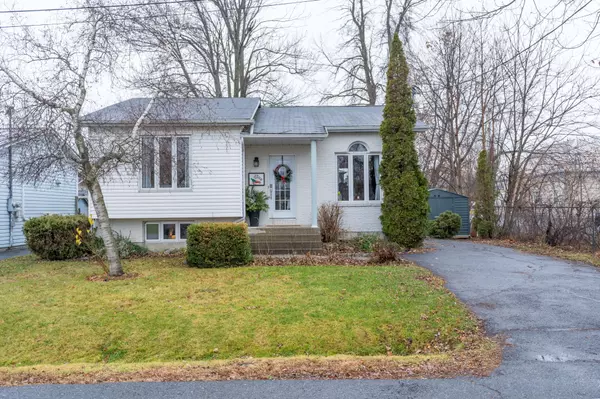 26 Queen ST,  South Glengarry,  ON K0C 1N0